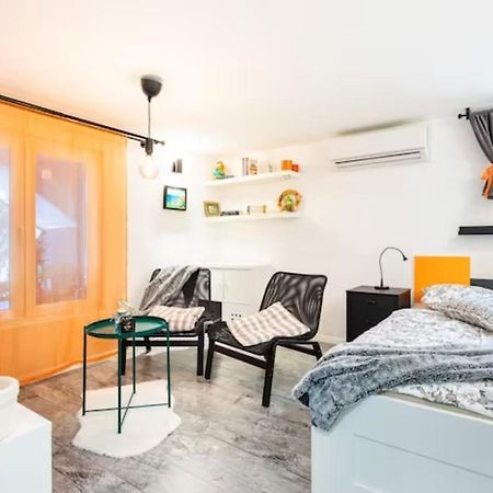New Studio Apartment Emmy With Free Street Parking Zagreb Buitenkant foto