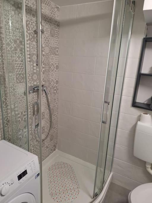 New Studio Apartment Emmy With Free Street Parking Zagreb Buitenkant foto